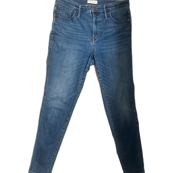 Madewell | 10” Eco High Rise Skinny Jean - Picture 5 of 10